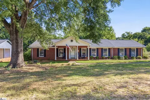 12 Spring Forest Rd, Greenville, SC 29615