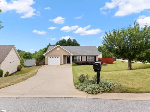 2 Reid Valley Ct, Taylors, SC 29687