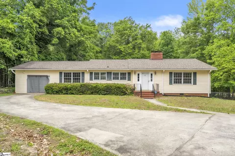 207 Butler Springs Rd, Greenville, SC 29615