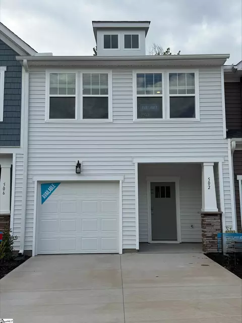 502 W Norvell Ct, Spartanburg, SC 29307