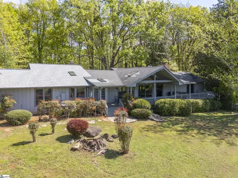 Exterior - 176 Fox Run Ln, Tryon, NC 28782 photo 8 of 16
