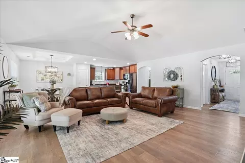 Entry Way - 130 Saddlebrook Ave, Pickens, SC 29671 photo 1 of 3