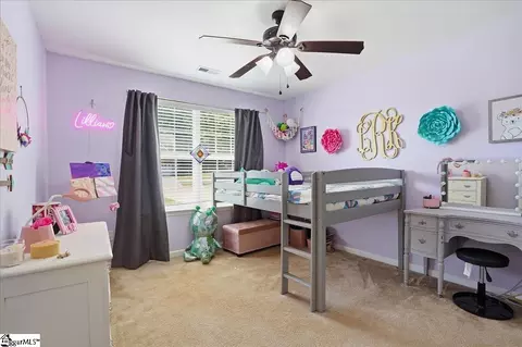 Bedroom - 130 Saddlebrook Ave, Pickens, SC 29671 photo 5 of 7