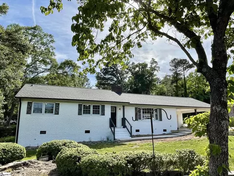 537 Barnwell Rd, Spartanburg, SC 29303