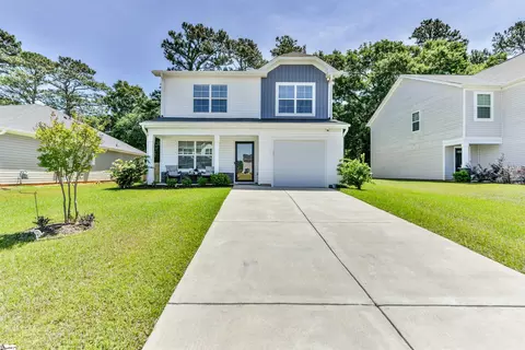 111 Myers Ln, Laurens, SC 29360