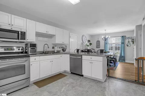 Kitchen - 178 Rock Moss Dr, Williamston, SC 29697 photo 3 of 3