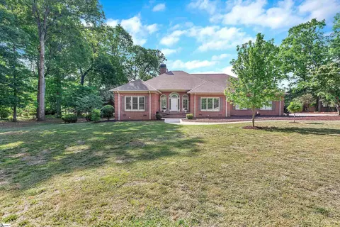 1002 Thornehill Dr, Anderson, SC 29621