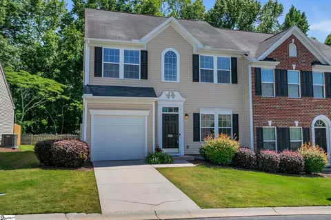 366 Juniper Bend Cir, Greenville, SC 29615