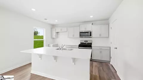 Kitchen - 131 Cascade Ln, Seneca, SC 29678 photo 1 of 3