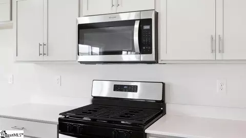 Kitchen - 131 Cascade Ln, Seneca, SC 29678 photo 2 of 3