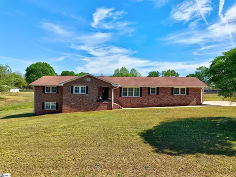 105 Lowry Rd, Anderson, SC 29621