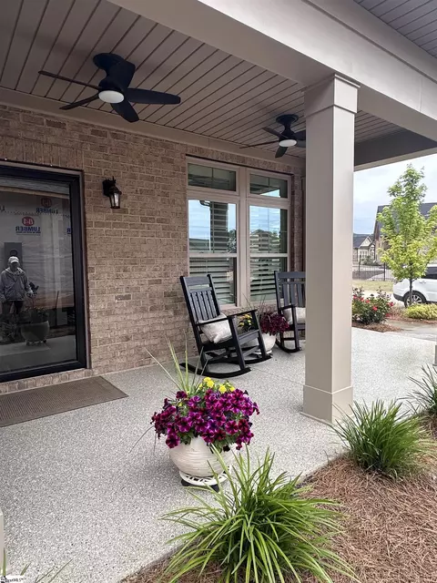 Exterior - 604 Elexa Ct, Greer, SC 29650 photo 3 of 6