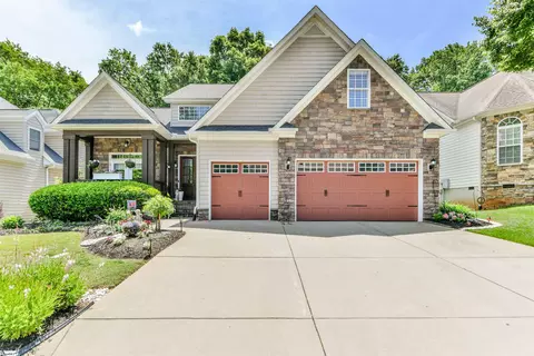210 Placid Forest Ct, Simpsonville, SC 29681