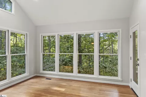 225 Arrowhead Trl, Easley, SC 29642 photo 9