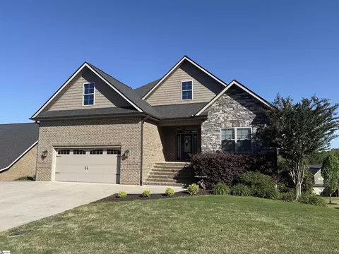 1031 Tuscany Dr, Anderson, SC 29621