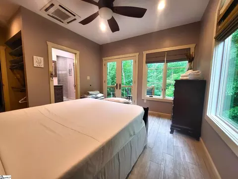 Bedroom - 301 Cedar Creek Dr, Sunset, SC 29685 photo 5 of 9