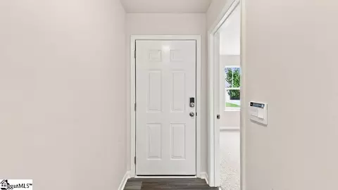 Entry Way - 128 Lazzon Rd, Moore, SC 29369 photo 2 of 7
