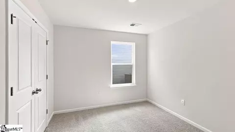 Bedroom - 128 Lazzon Rd, Moore, SC 29369 photo 1 of 8