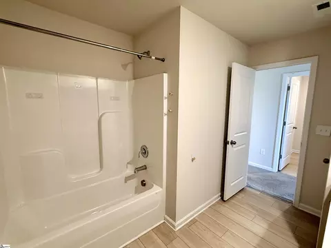 Bath - 270 E Compass Way, Easley, SC 29640 photo 3 of 3
