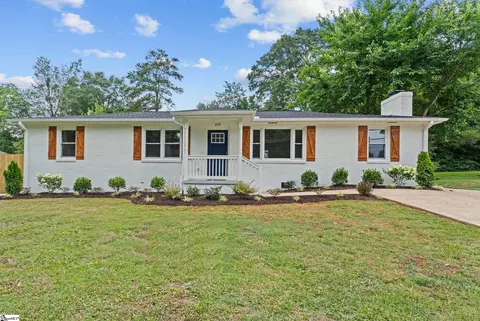 209 Tucson Dr, Greenville, SC 29617