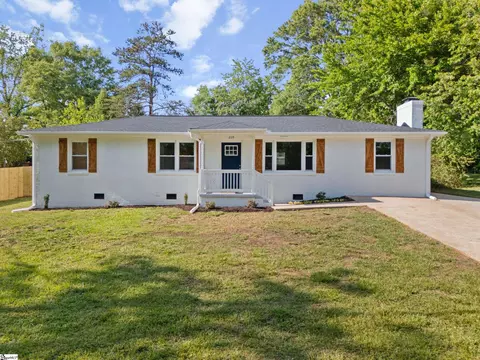 209 Tucson Dr, Greenville, SC 29617