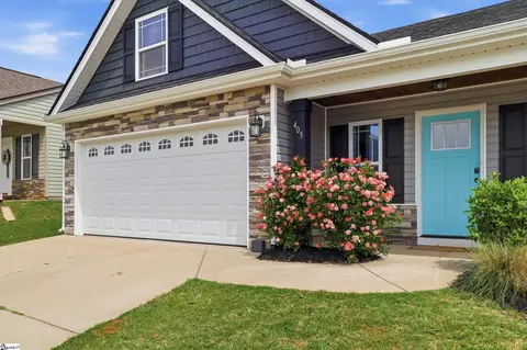 Exterior - 405 Thomas Edwards Ln, Greer, SC 29651 photo 5 of 5