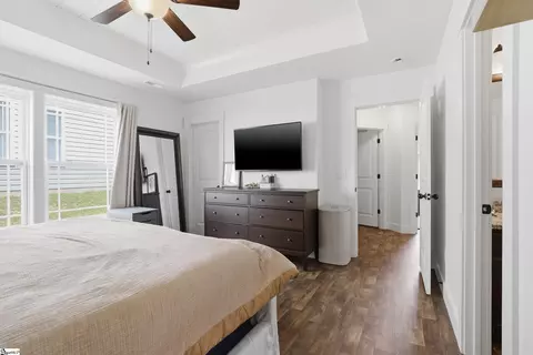 Bedroom - 405 Thomas Edwards Ln, Greer, SC 29651 photo 3 of 8