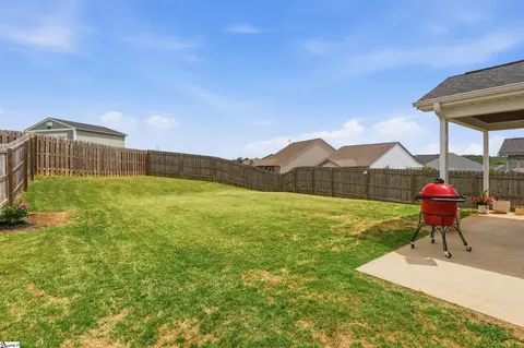 Exterior - 405 Thomas Edwards Ln, Greer, SC 29651 photo 2 of 5