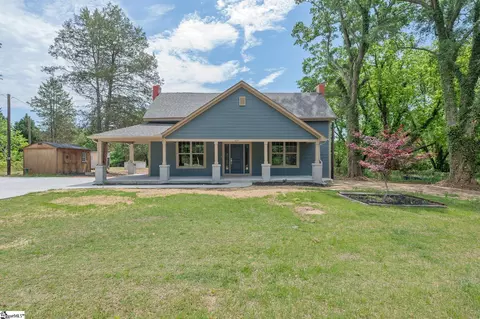 1655 Old Switzer Rd, Moore, SC 29369
