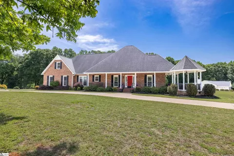1010 Buck Tree Ln, Anderson, SC 29621