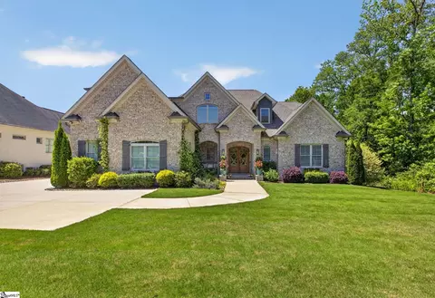 308 Chamblee Blvd, Greenville, SC 29615