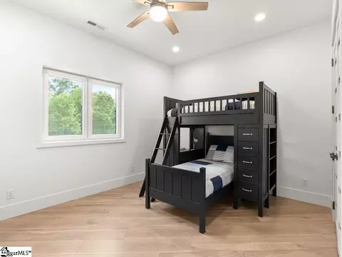 Bedroom - 2340 Runion Rd, Inman, SC 29349 photo 3 of 6