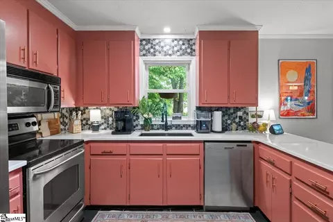 Kitchen - 3105 Pinehurst Ln, Anderson, SC 29621 photo 2 of 2