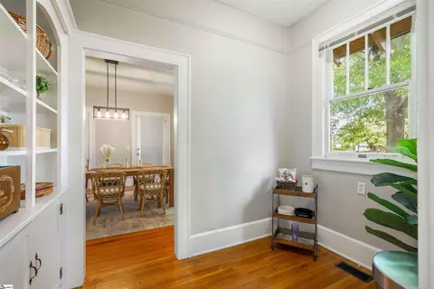 123 W Main St, Duncan, SC 29334 photo 7