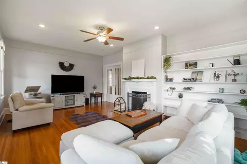 123 W Main St, Duncan, SC 29334 photo 17