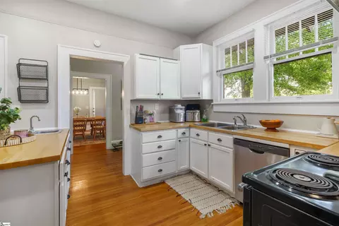 123 W Main St, Duncan, SC 29334 photo 11