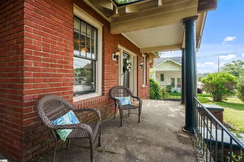 123 W Main St, Duncan, SC 29334 photo 3