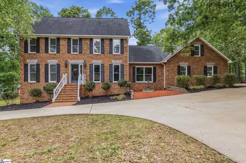 114 Camelot Dr, Gaffney, SC 29341