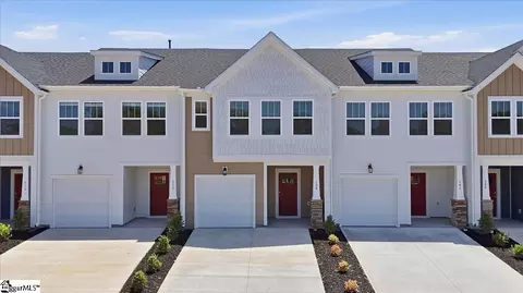 508 Round Rock Way, Fountain Inn, SC 29644