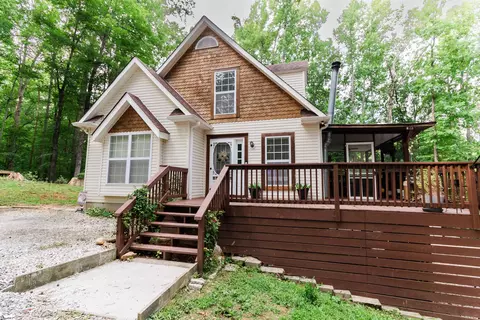 20 Forest Dr, Travelers Rest, SC 29690