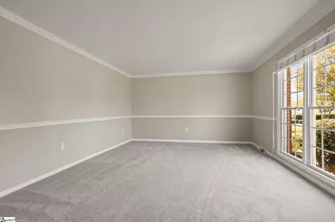 Living - 103 De Kalb Dr, Greer, SC 29650 photo 1 of 5