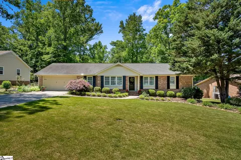407 Gray Fox Sq, Taylors, SC 29687