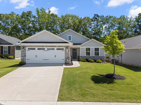 122 Southwell St, Woodruff, SC 29388