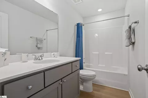Bath - 116 Ella B Ln, Easley, SC 29640 photo 1 of 1