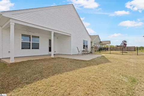 Exterior - 116 Ella B Ln, Easley, SC 29640 photo 7 of 8
