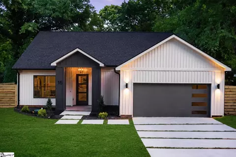 15 Milton Dr, Greenville, SC 29605