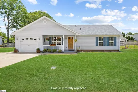 204 Old Orchard Rd, Greer, SC 29650