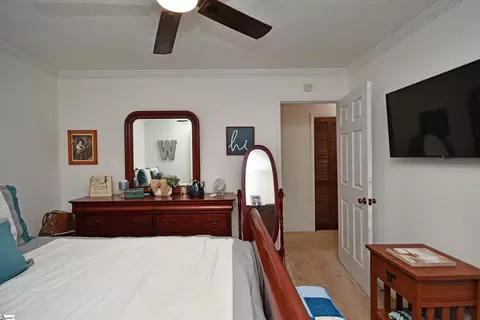 Bedroom - 208 Sheffield Ct, Easley, SC 29642 photo 4 of 5