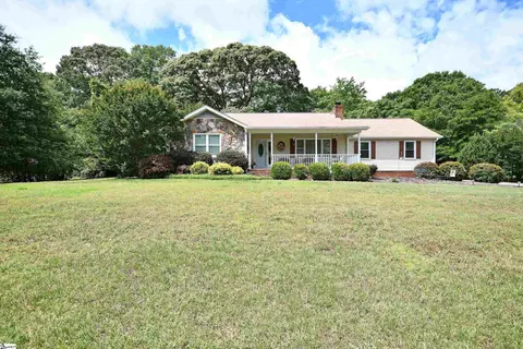 208 Sheffield Ct, Easley, SC 29642