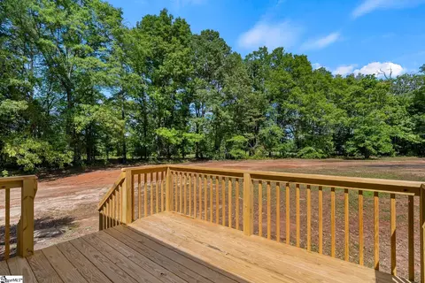 Exterior - 131 Lockaby Rd, Pelzer, SC 29669 photo 7 of 11